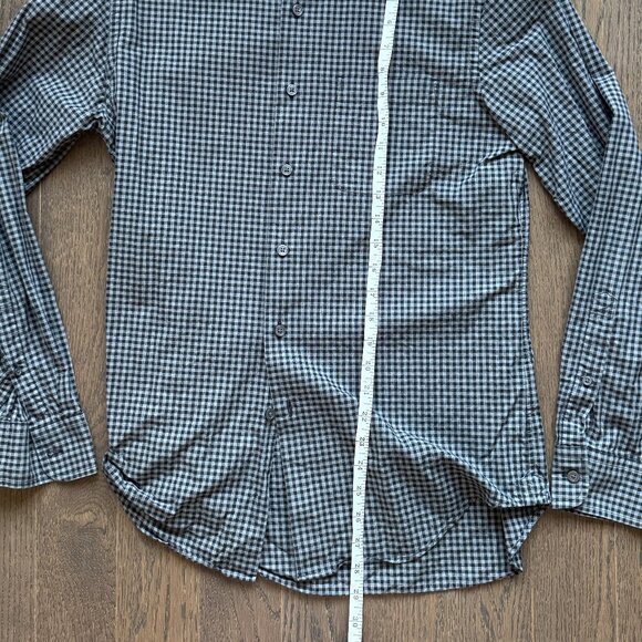 Club Monaco Men's Casual Dress Shirt - Slim Fit - Small - 100% Cotton - Picture 3 of 5